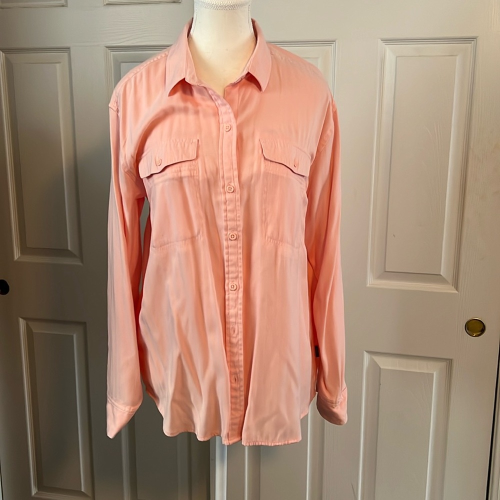 Like new, Button down blouse